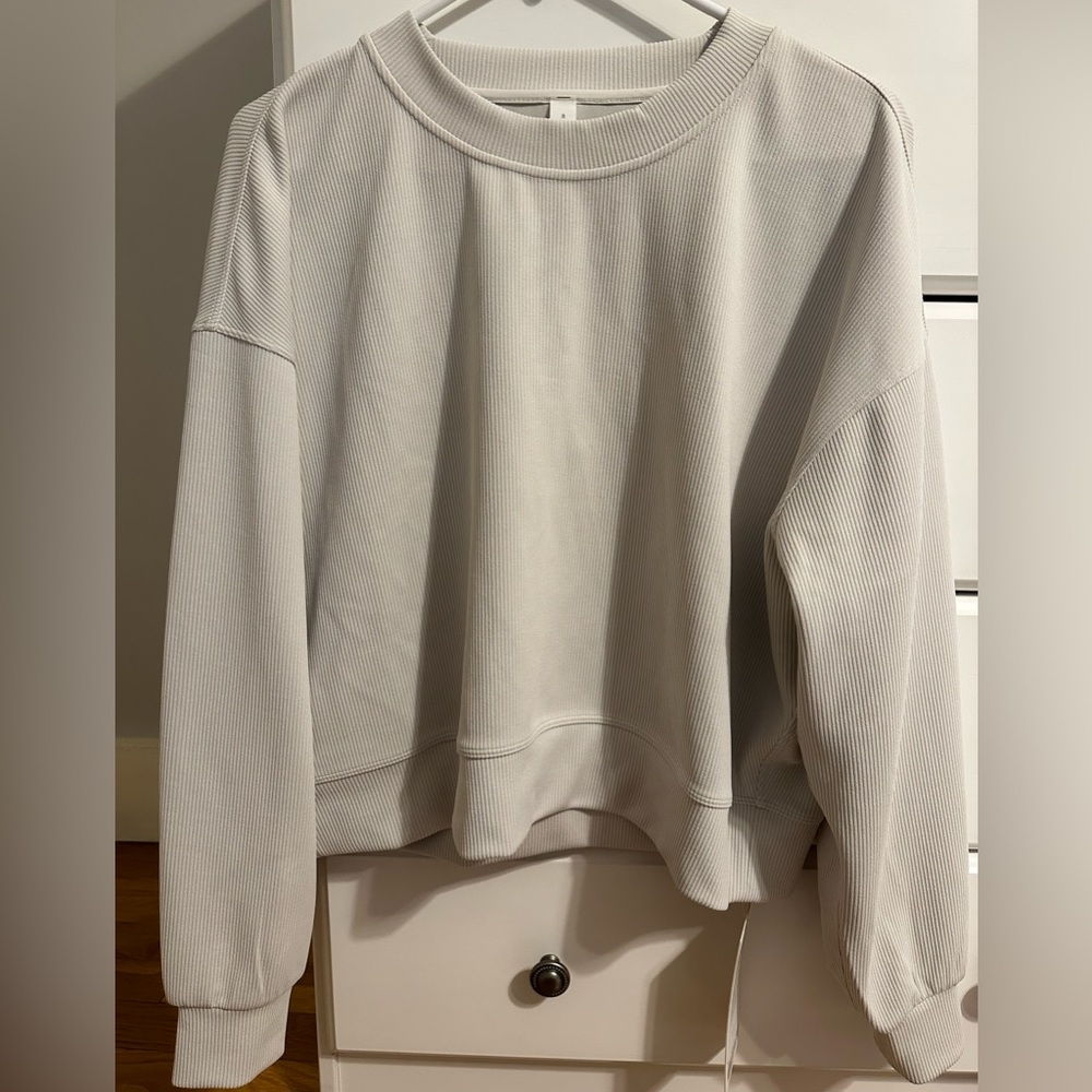 Lululemon Women’s Perfectly Oversized Ribbed Softstreme Crew NWT